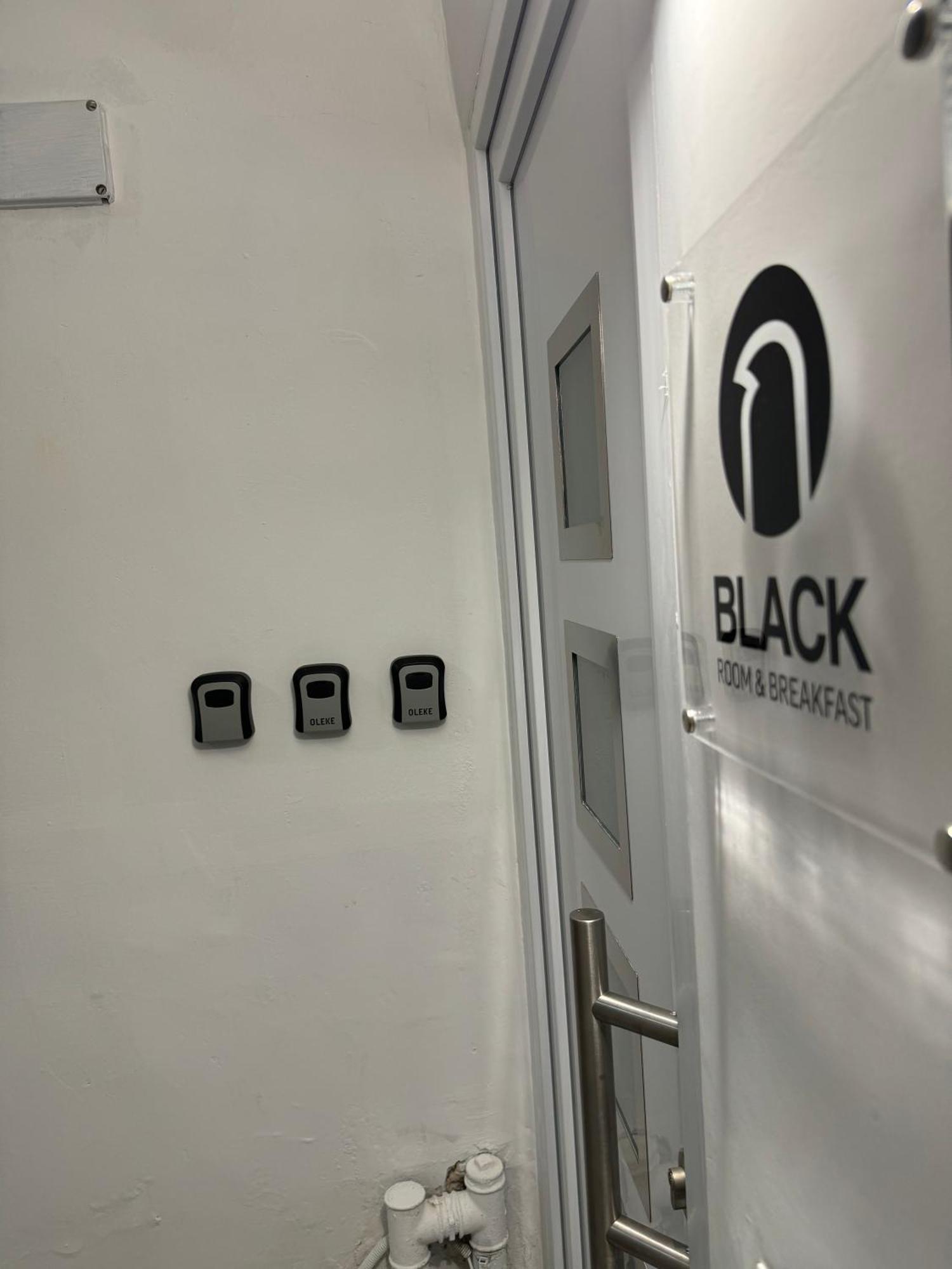 Black Room & Breakfast Bari Esterno foto