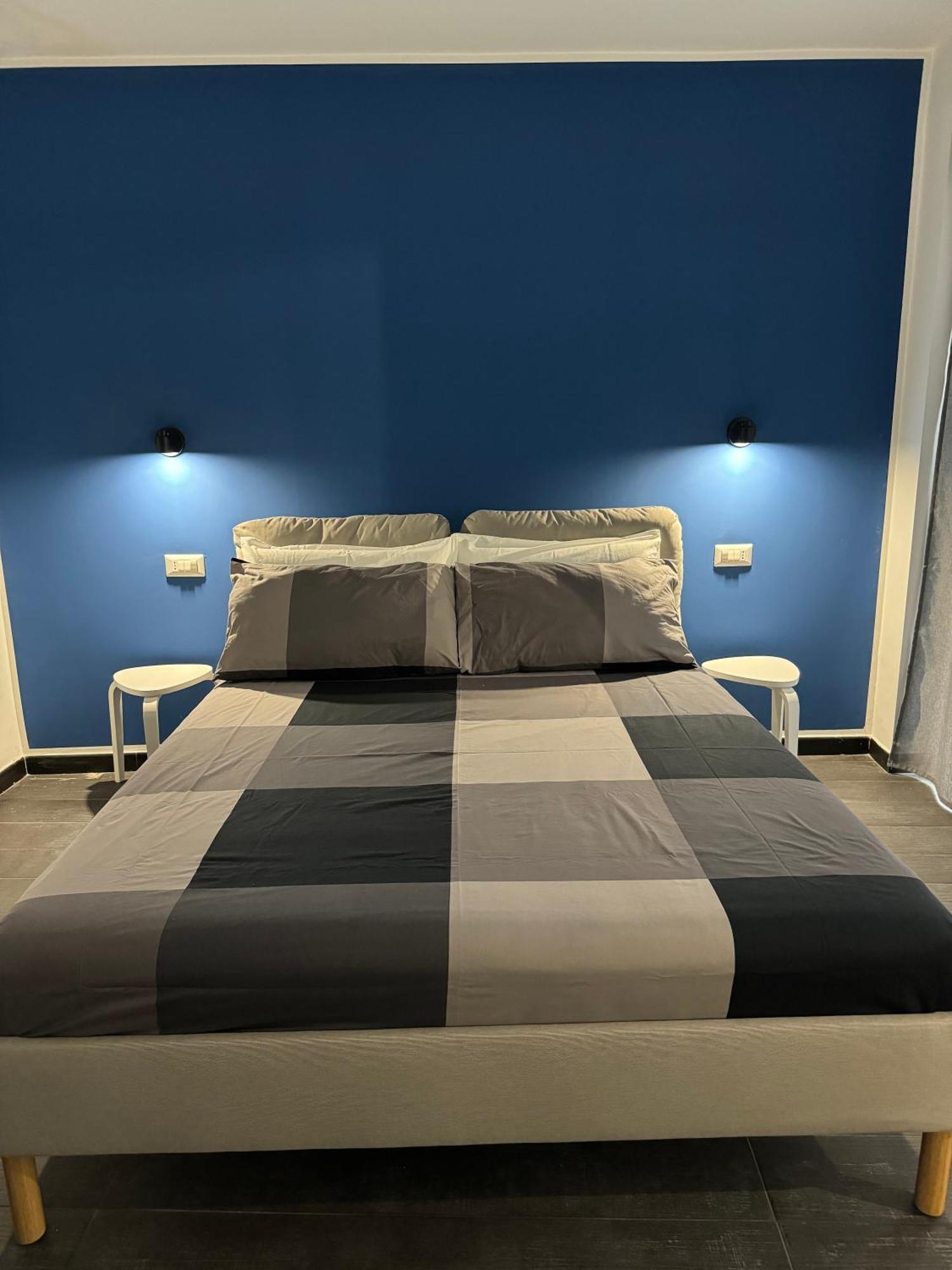 Black Room & Breakfast Bari Esterno foto