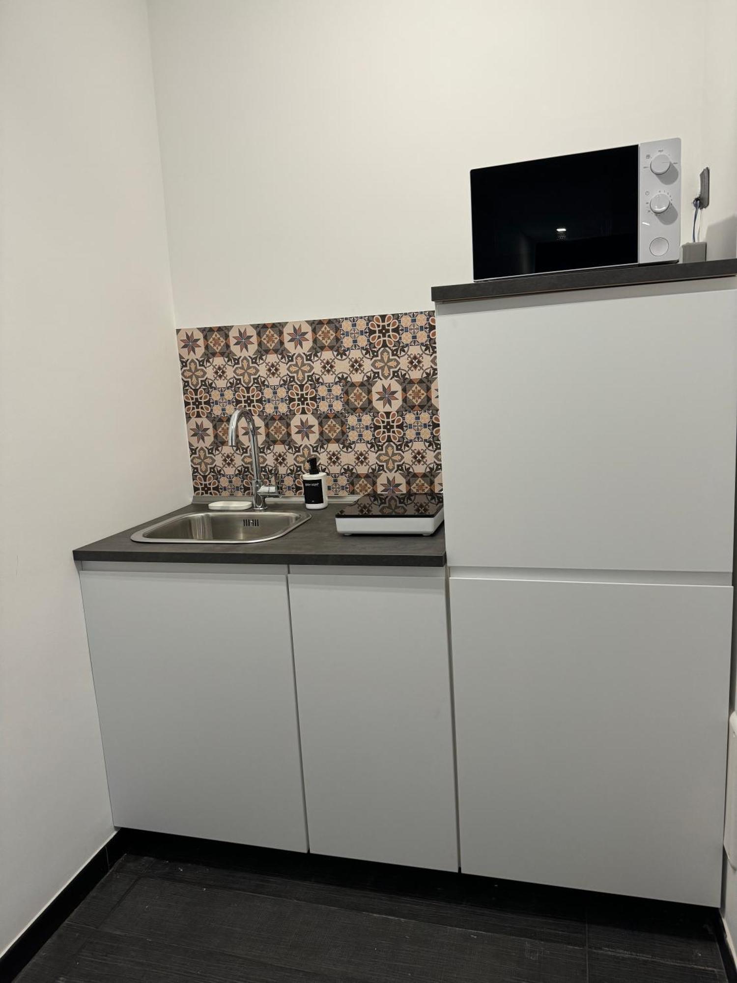 Black Room & Breakfast Bari Esterno foto